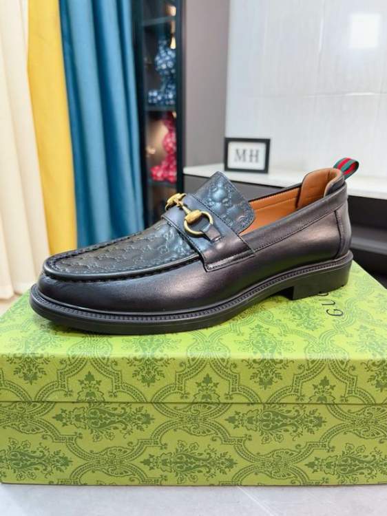 Picture of Gucci Shoes _SKUGuccisz38-44hnq12378581